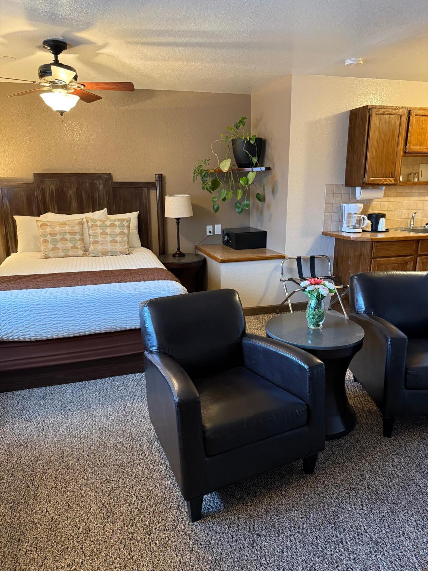 Mountain View Lodge Chelan Rum bild